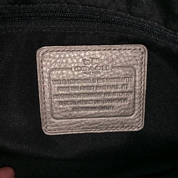 Purse - Picture 3 of 4